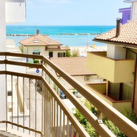 Santa Barbara Hotel & Apartments Bellaria – Igea Marina Kültér fotó
