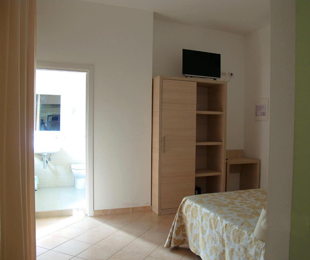Santa Barbara Hotel & Apartments Bellaria – Igea Marina Kültér fotó