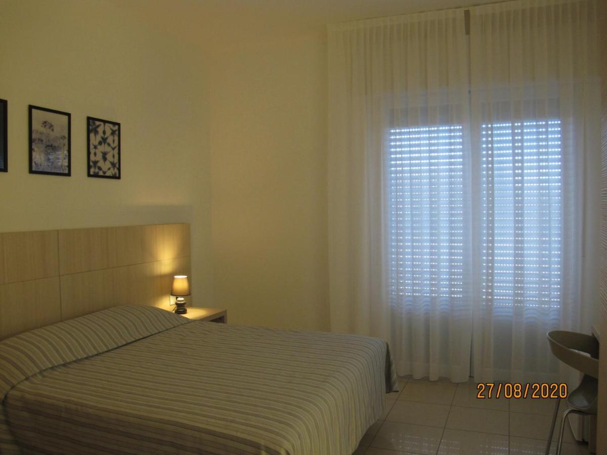 Santa Barbara Hotel & Apartments Bellaria – Igea Marina Kültér fotó