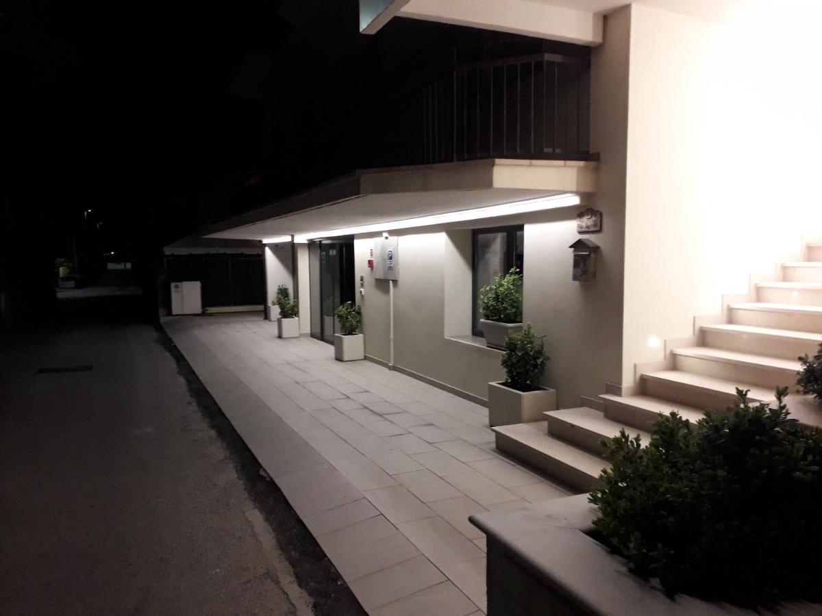 Santa Barbara Hotel & Apartments Bellaria – Igea Marina Kültér fotó