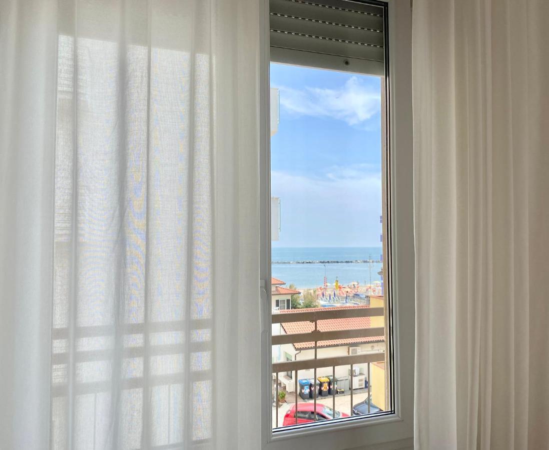Santa Barbara Hotel & Apartments Bellaria – Igea Marina Kültér fotó