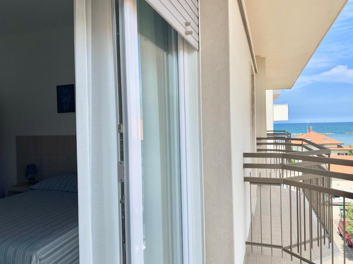 Santa Barbara Hotel & Apartments Bellaria – Igea Marina Kültér fotó