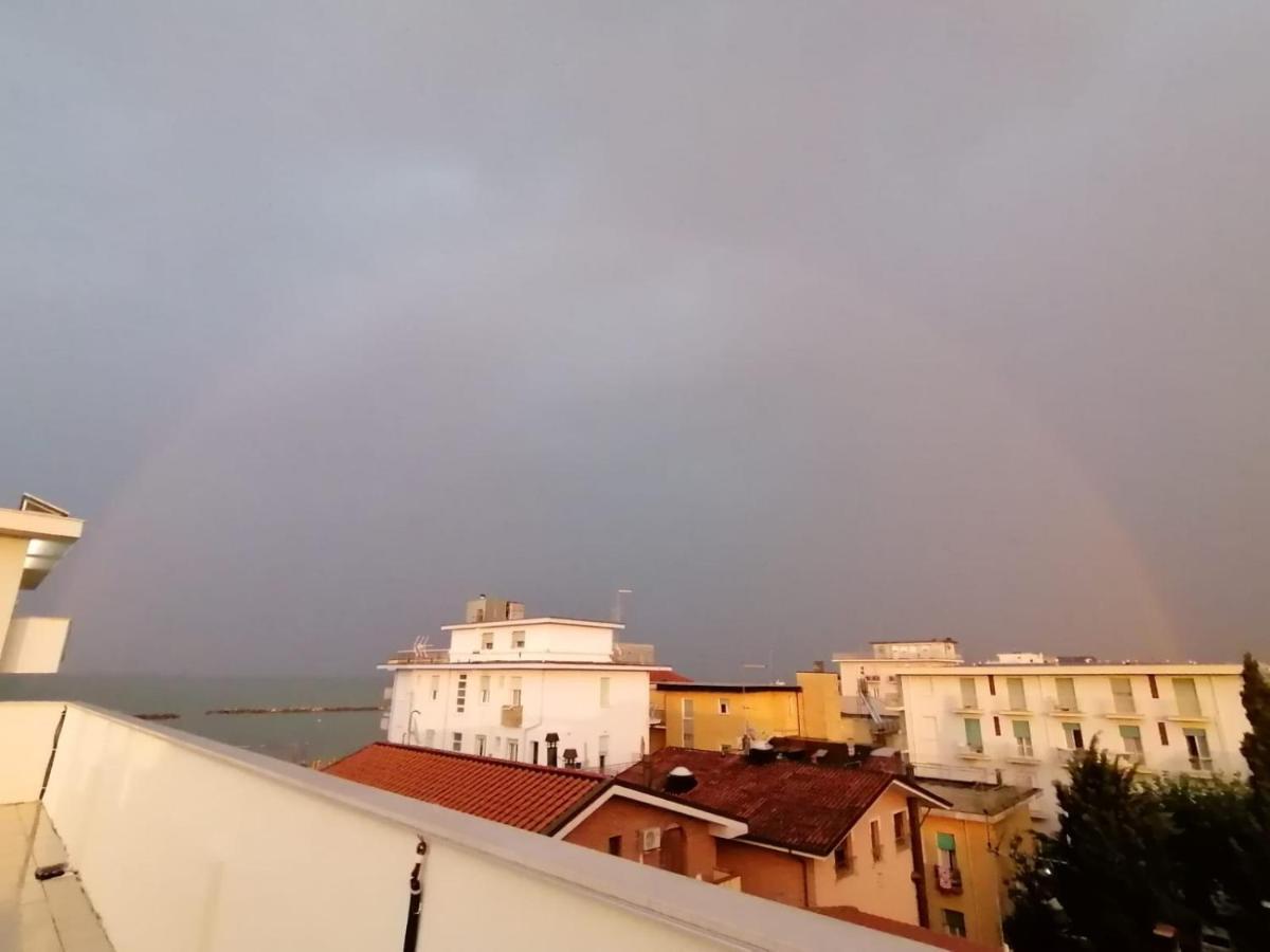Santa Barbara Hotel & Apartments Bellaria – Igea Marina Kültér fotó