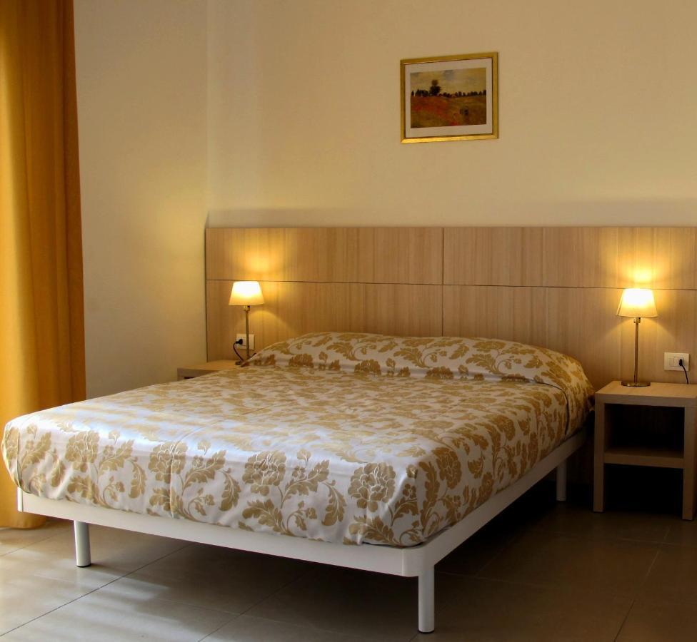 Santa Barbara Hotel & Apartments Bellaria – Igea Marina Kültér fotó
